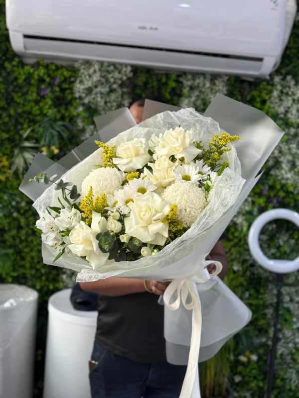 Ivory Grace Bouquet/Mix White Flowers