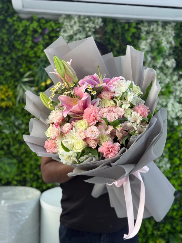 Pastel Lily Garden Bouquet/Mix Flowers