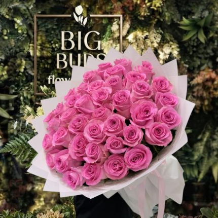 Pink Romance – 40 Pink Revival Roses Bouquet
