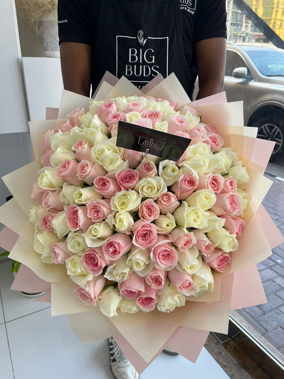 100 Light PInk White Roses Bouquet