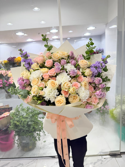 Sweet Scent Hand Bouquet