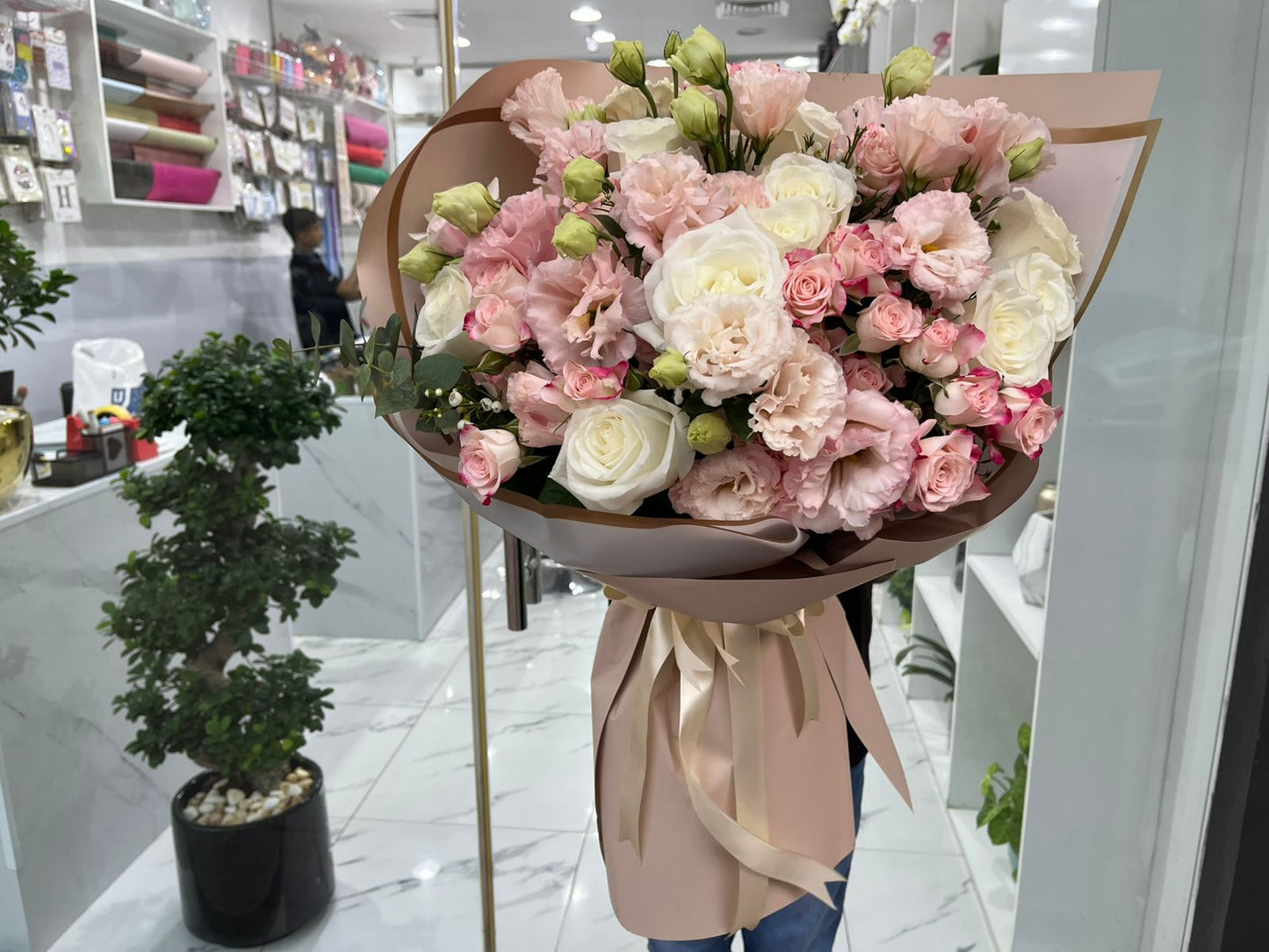 Mona Bouquet