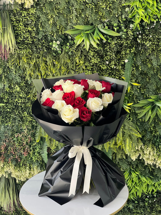 Midnight Queen Bouquet