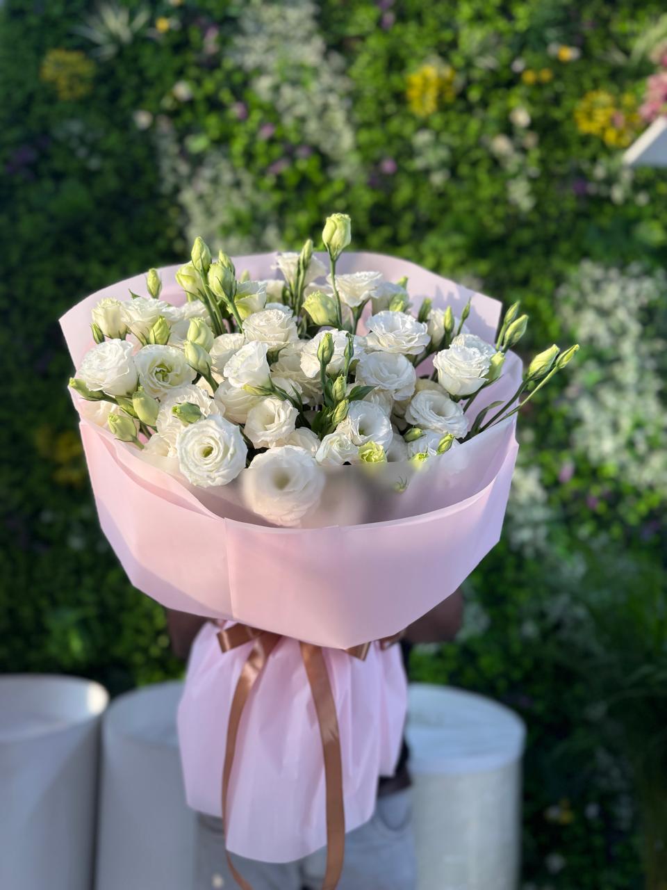 Premium Flowers White Eustoma