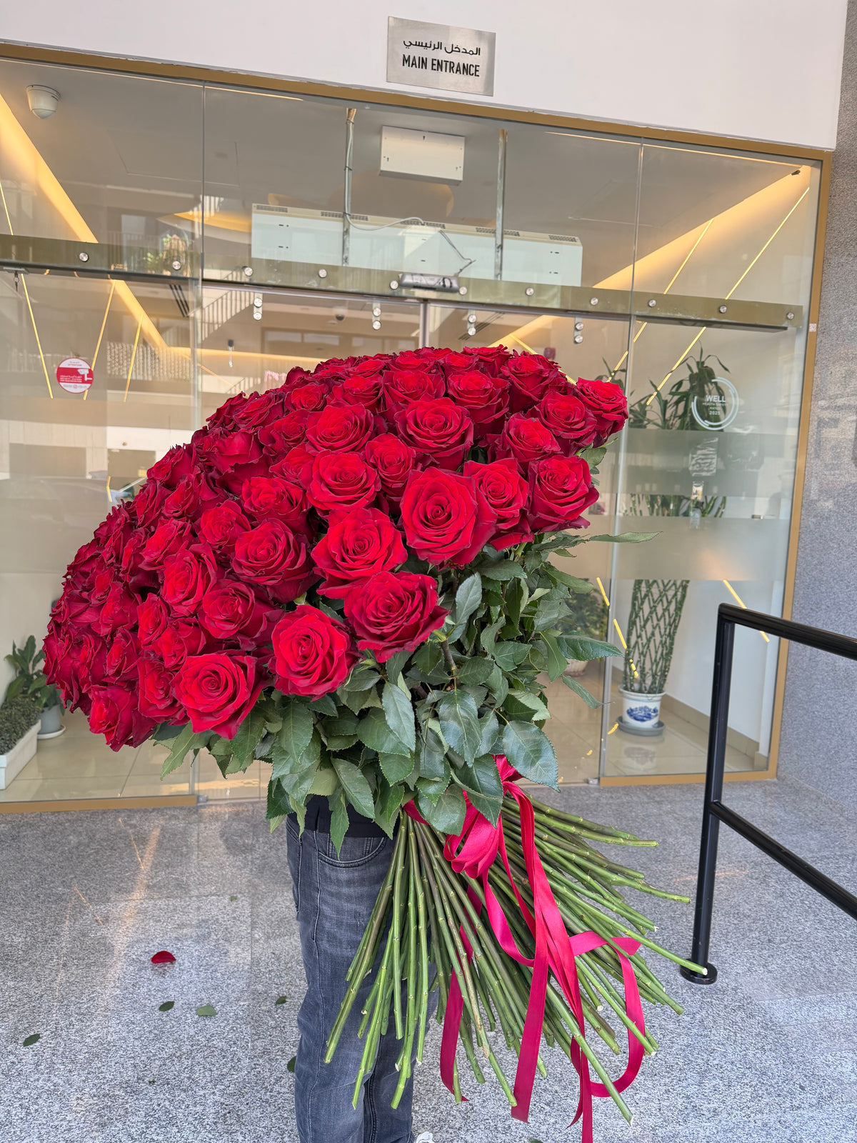 101 Grand Elegance_100 CM Roses