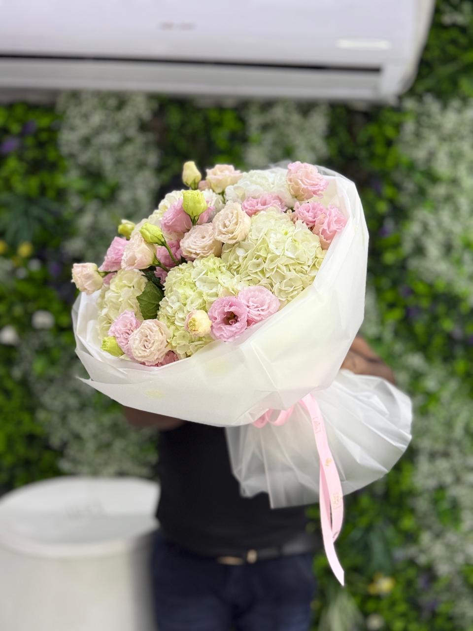 Soft hues, big emotions. 🌸✨