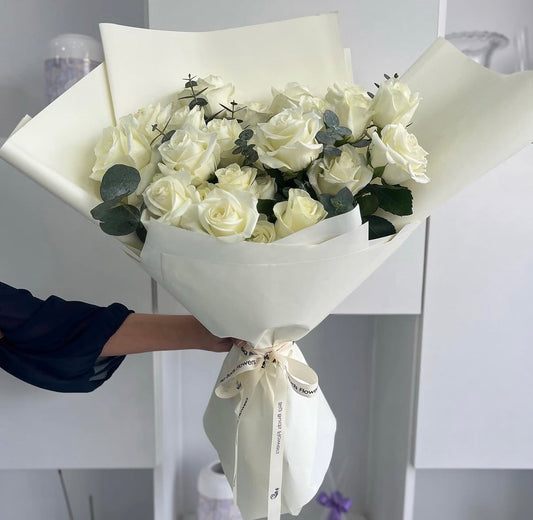 Modest Love Hand Bouquet