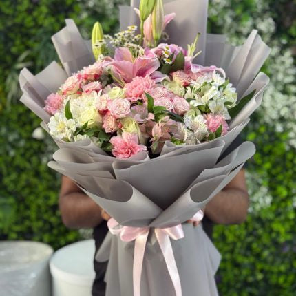 Pastel Lily Garden Bouquet/Mix Flowers
