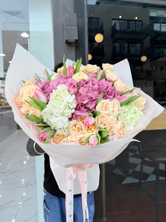 Pastel Blooming Bouquet