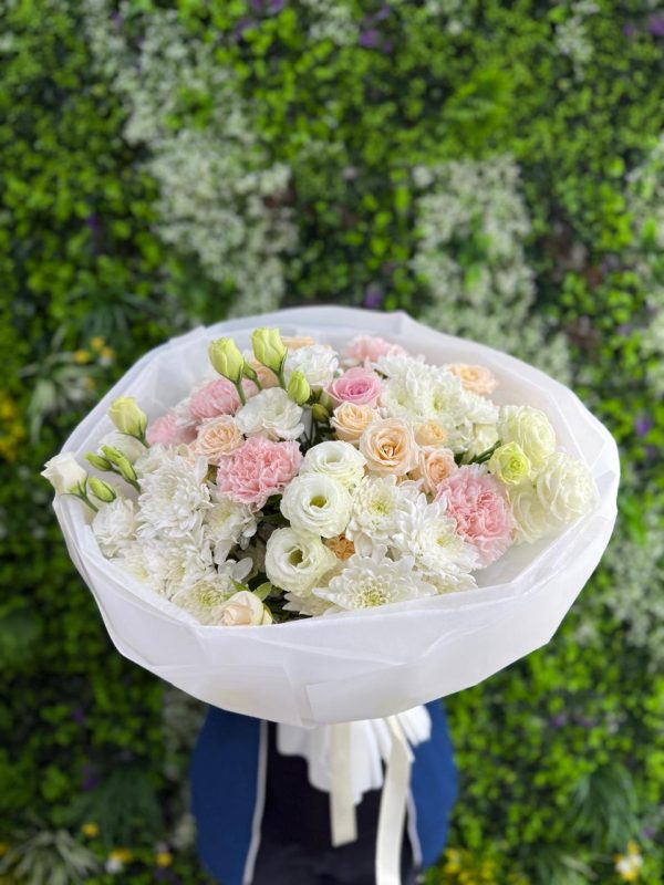 Heavenly Blush Elegance Bouquet