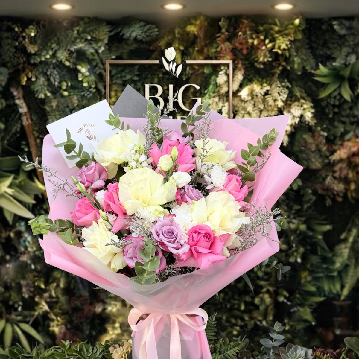 Blush & Bloom Luxury Bouquet